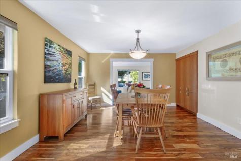 3224 Cobblestone Drive Santa Rosa CA 95404