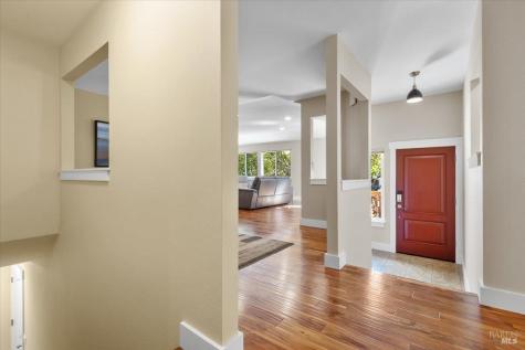 3224 Cobblestone Drive Santa Rosa CA 95404