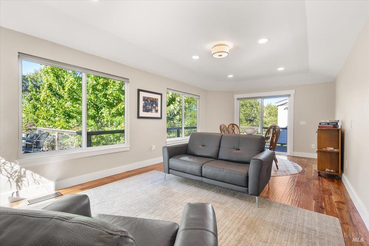 3224 Cobblestone Drive Santa Rosa CA 95404