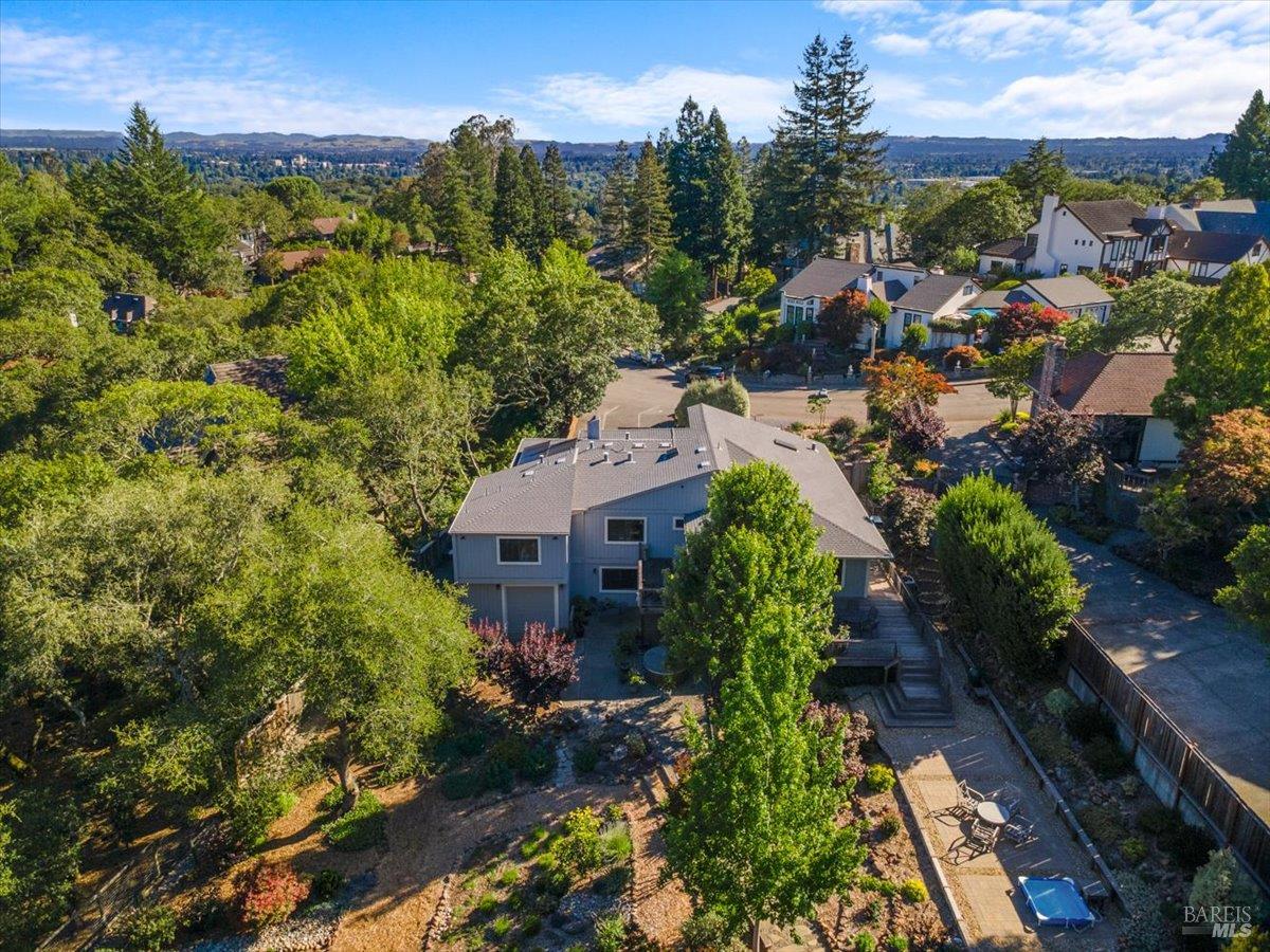 3224 Cobblestone Drive Santa Rosa CA 95404