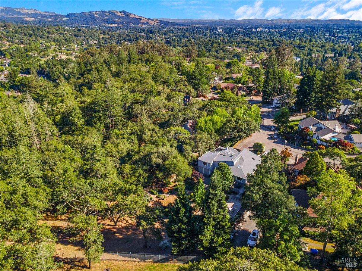 3224 Cobblestone Drive Santa Rosa CA 95404