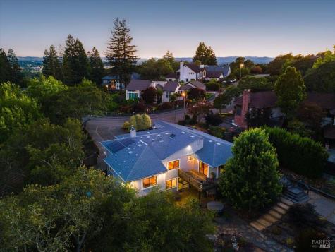 3224 Cobblestone Drive Santa Rosa CA 95404