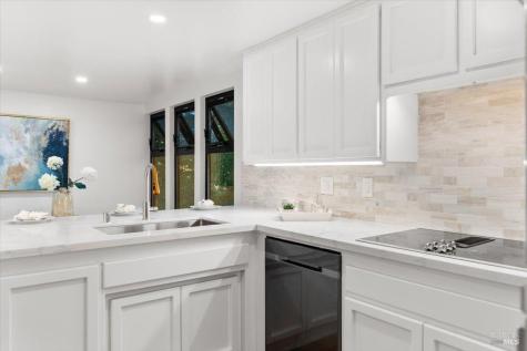 960 Wild Oak Drive Santa Rosa CA 95409