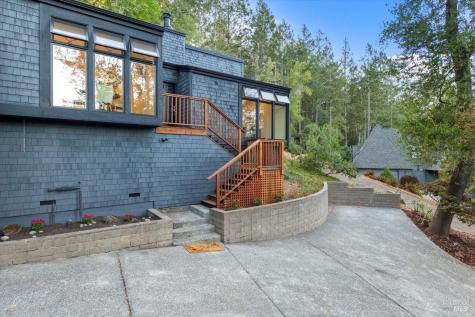 960 Wild Oak Drive Santa Rosa CA 95409