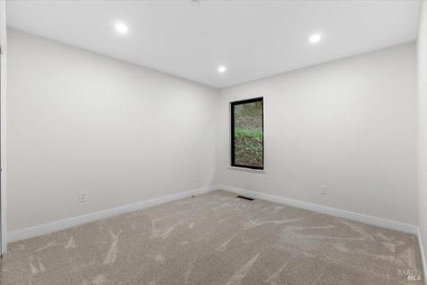 960 Wild Oak Drive Santa Rosa CA 95409