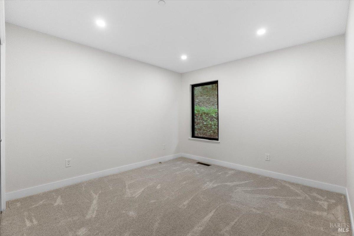 960 Wild Oak Drive Santa Rosa CA 95409