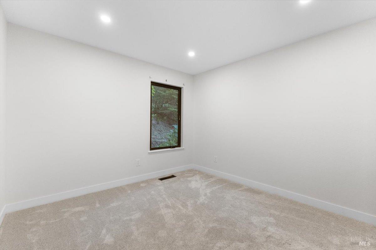 960 Wild Oak Drive Santa Rosa CA 95409
