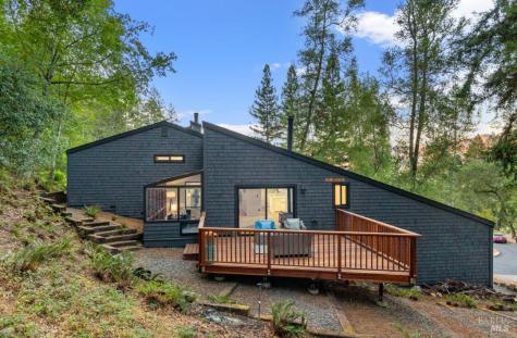 960 Wild Oak Drive Santa Rosa CA 95409