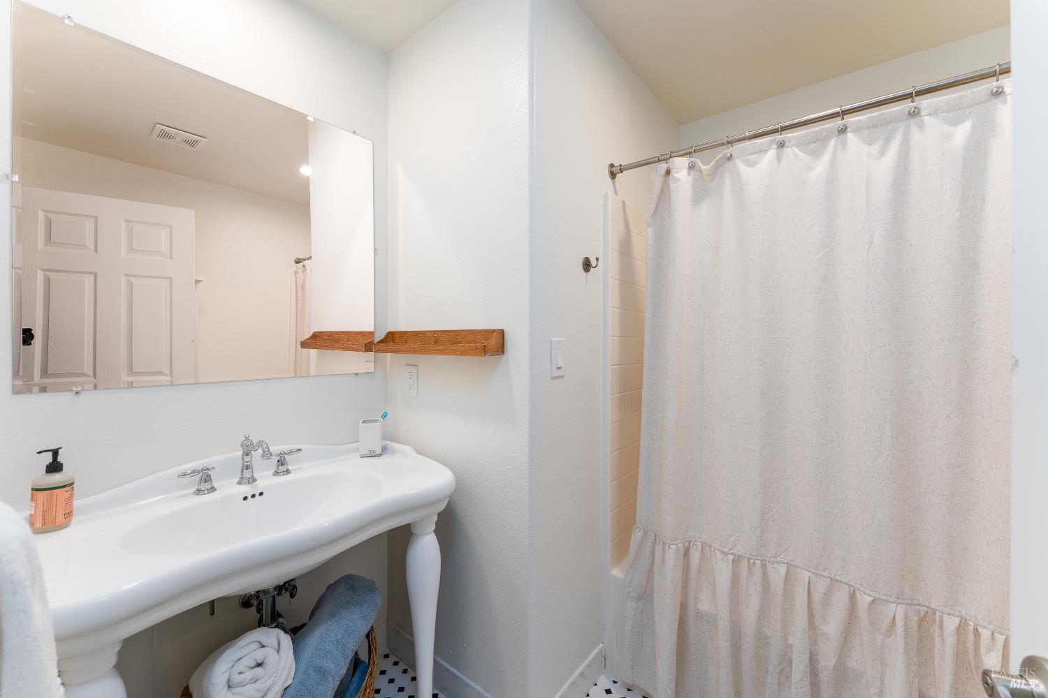 26845 Poppy Drive Willits CA 95490