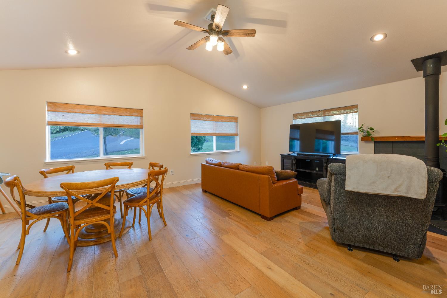26845 Poppy Drive Willits CA 95490