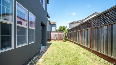 1436-1438 Trombetta Street Santa Rosa CA 95407
