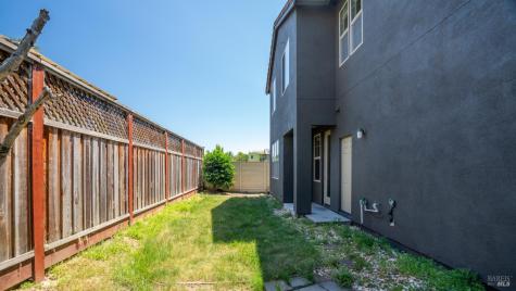1436-1438 Trombetta Street Santa Rosa CA 95407