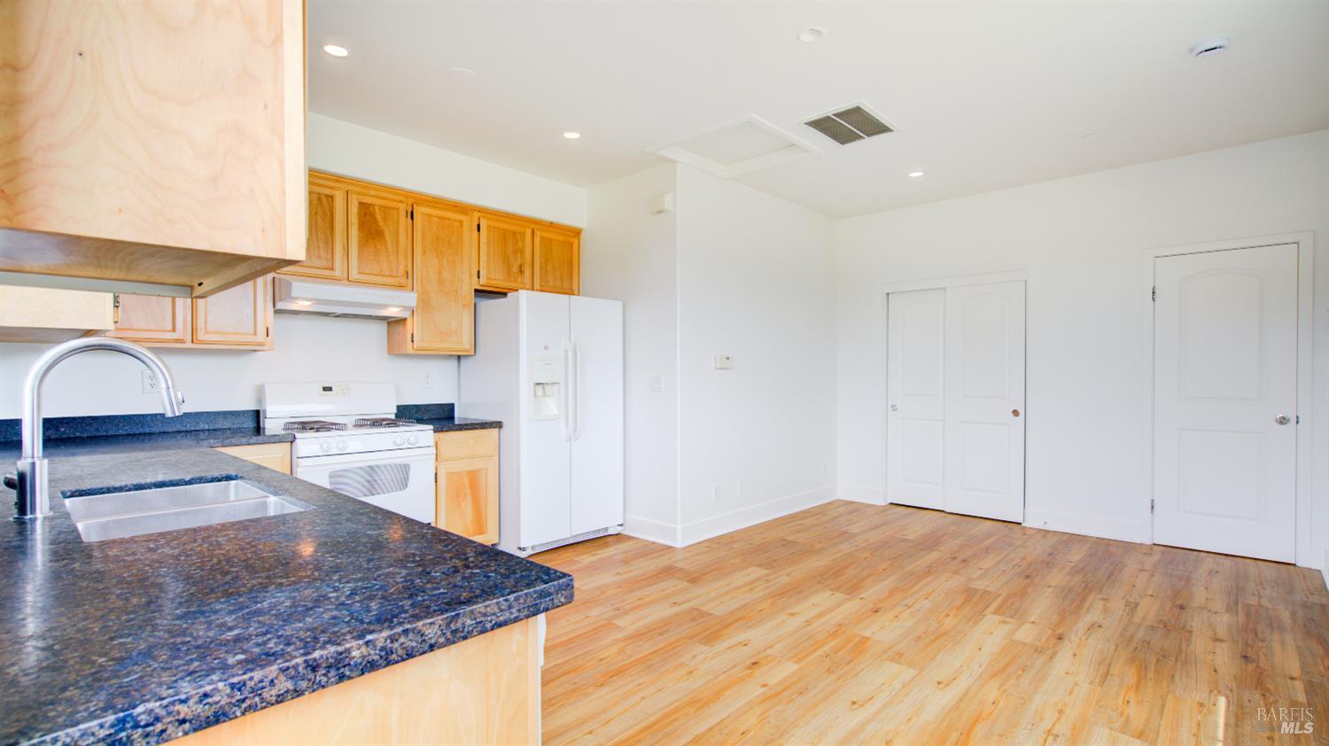 1436-1438 Trombetta Street Santa Rosa CA 95407