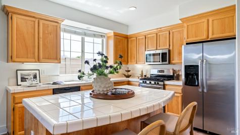 1436-1438 Trombetta Street Santa Rosa CA 95407