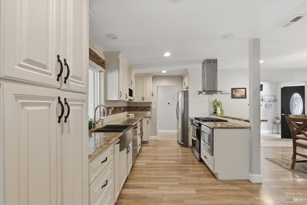 451 Alamo Drive Vacaville CA 95688