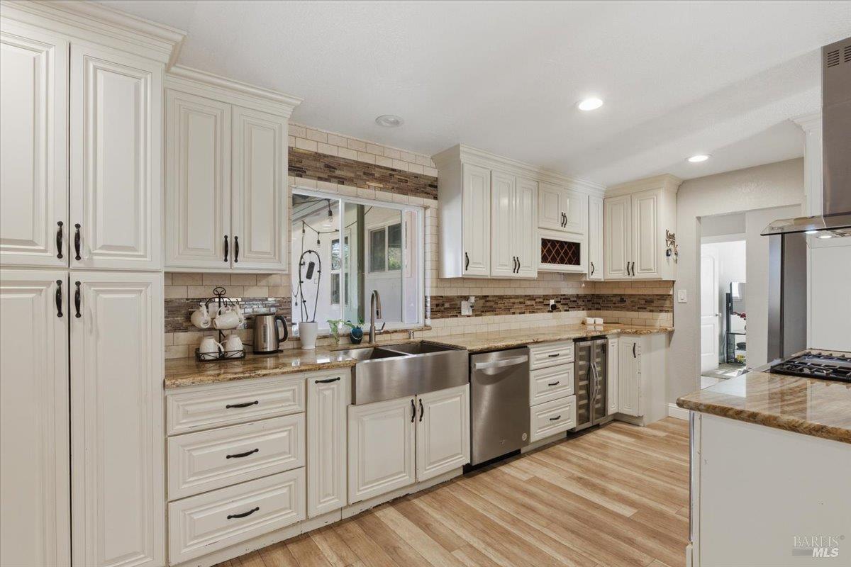 451 Alamo Drive Vacaville CA 95688