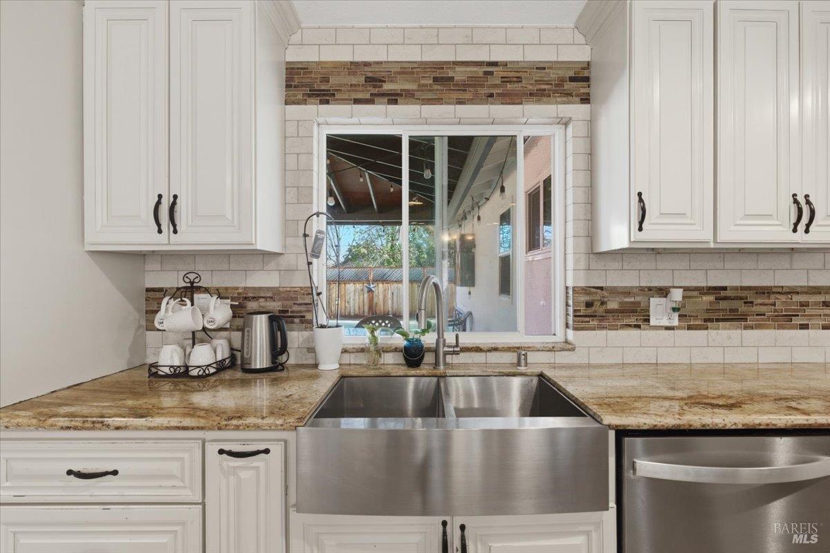 451 Alamo Drive Vacaville CA 95688