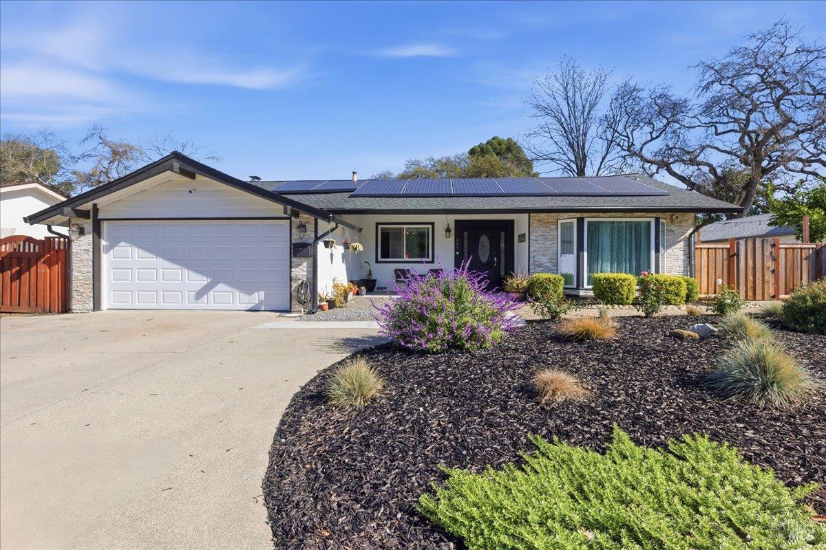 451 Alamo Drive Vacaville CA 95688