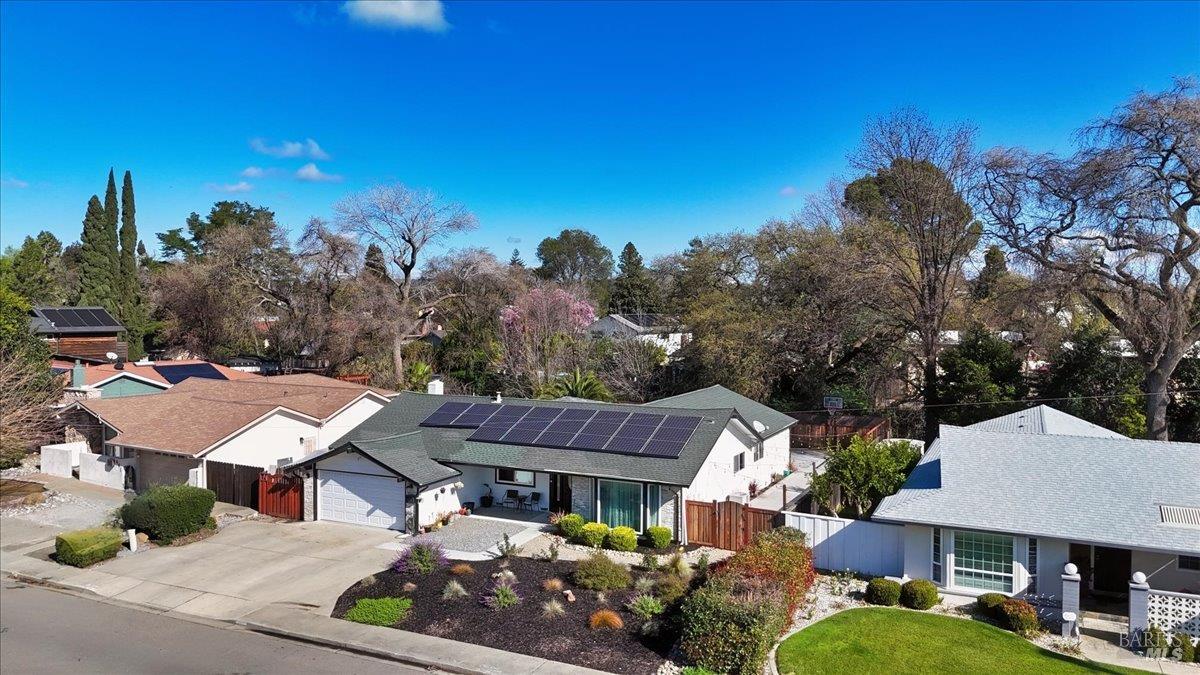 451 Alamo Drive Vacaville CA 95688