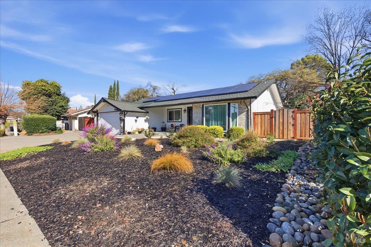 451 Alamo Drive Vacaville CA 95688