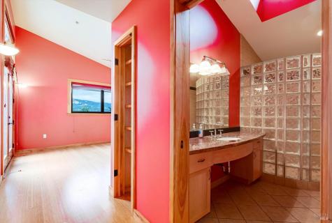 21015 Geyserville Avenue Geyserville CA 95441
