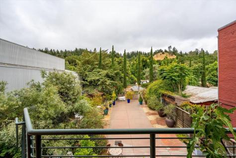 21015 Geyserville Avenue Geyserville CA 95441