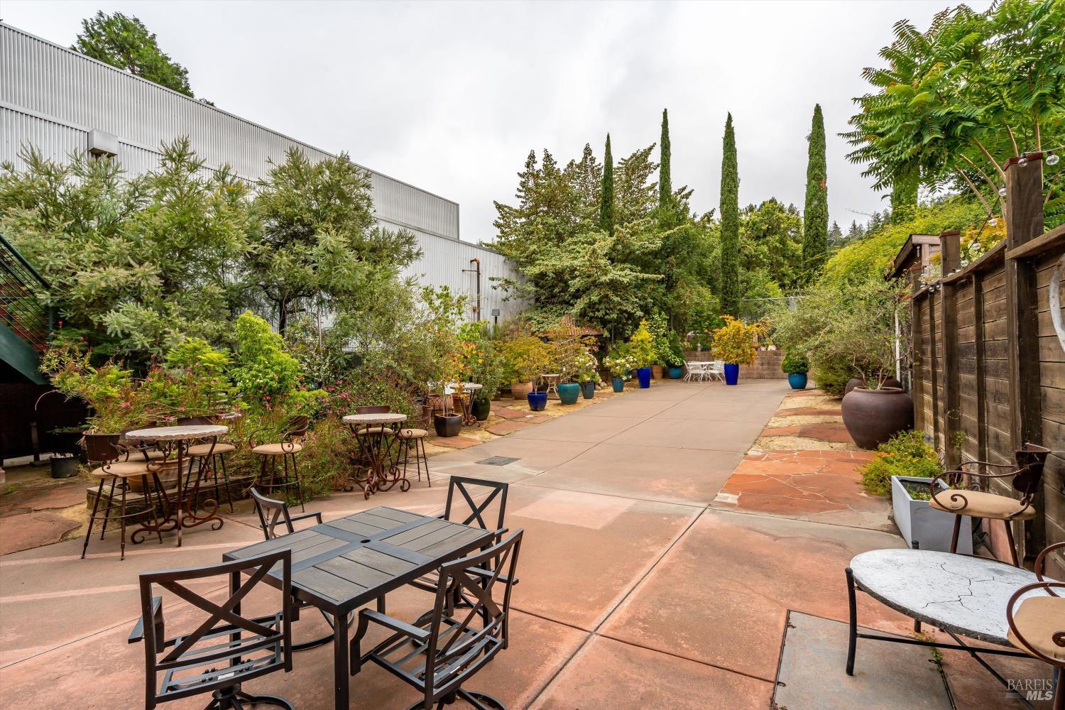 21015 Geyserville Avenue Geyserville CA 95441