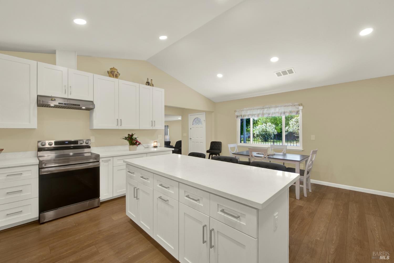 4851 Udell Road Vacaville CA 95688