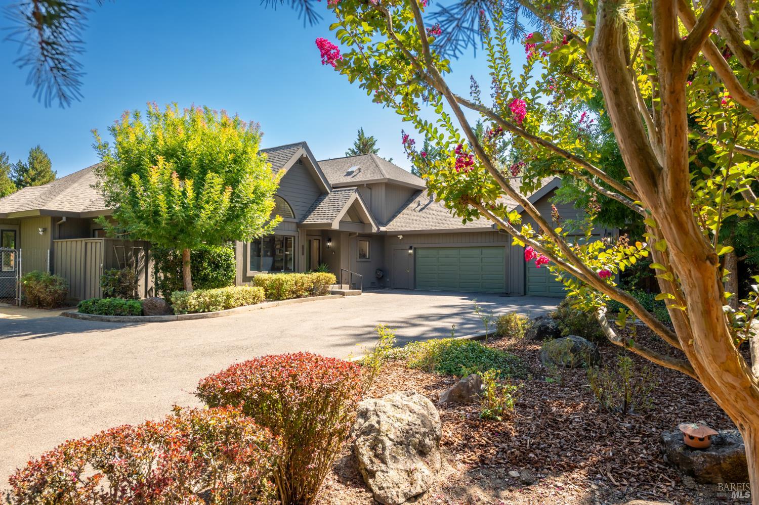 1497 Hurlbut Lane Sebastopol CA 95472