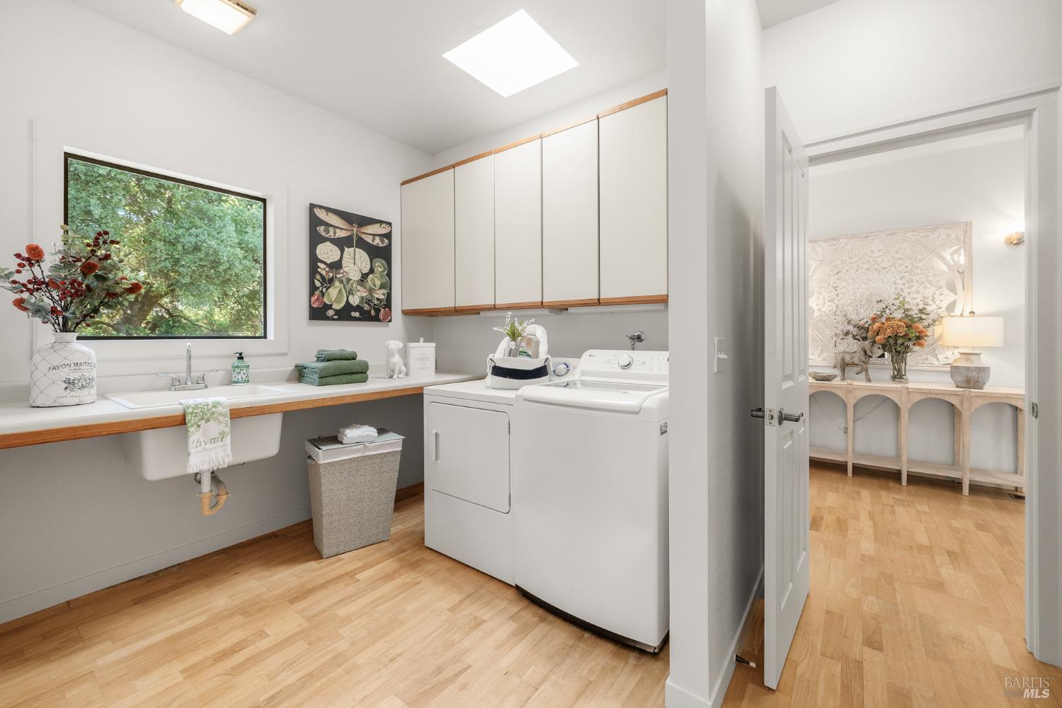 1497 Hurlbut Lane Sebastopol CA 95472