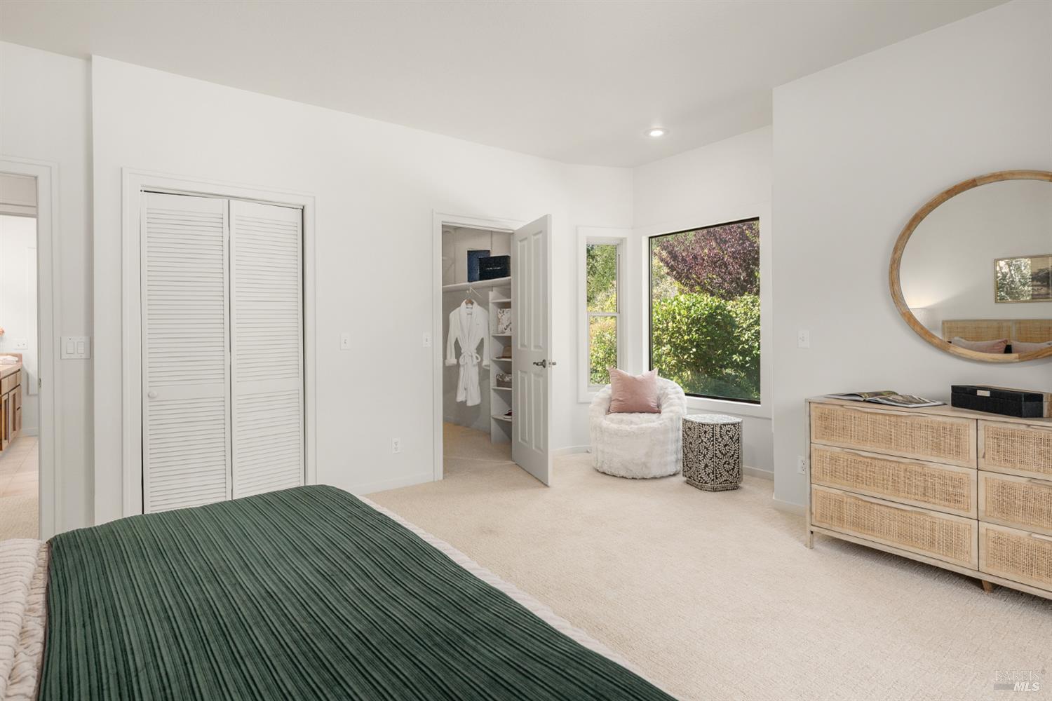 1497 Hurlbut Lane Sebastopol CA 95472