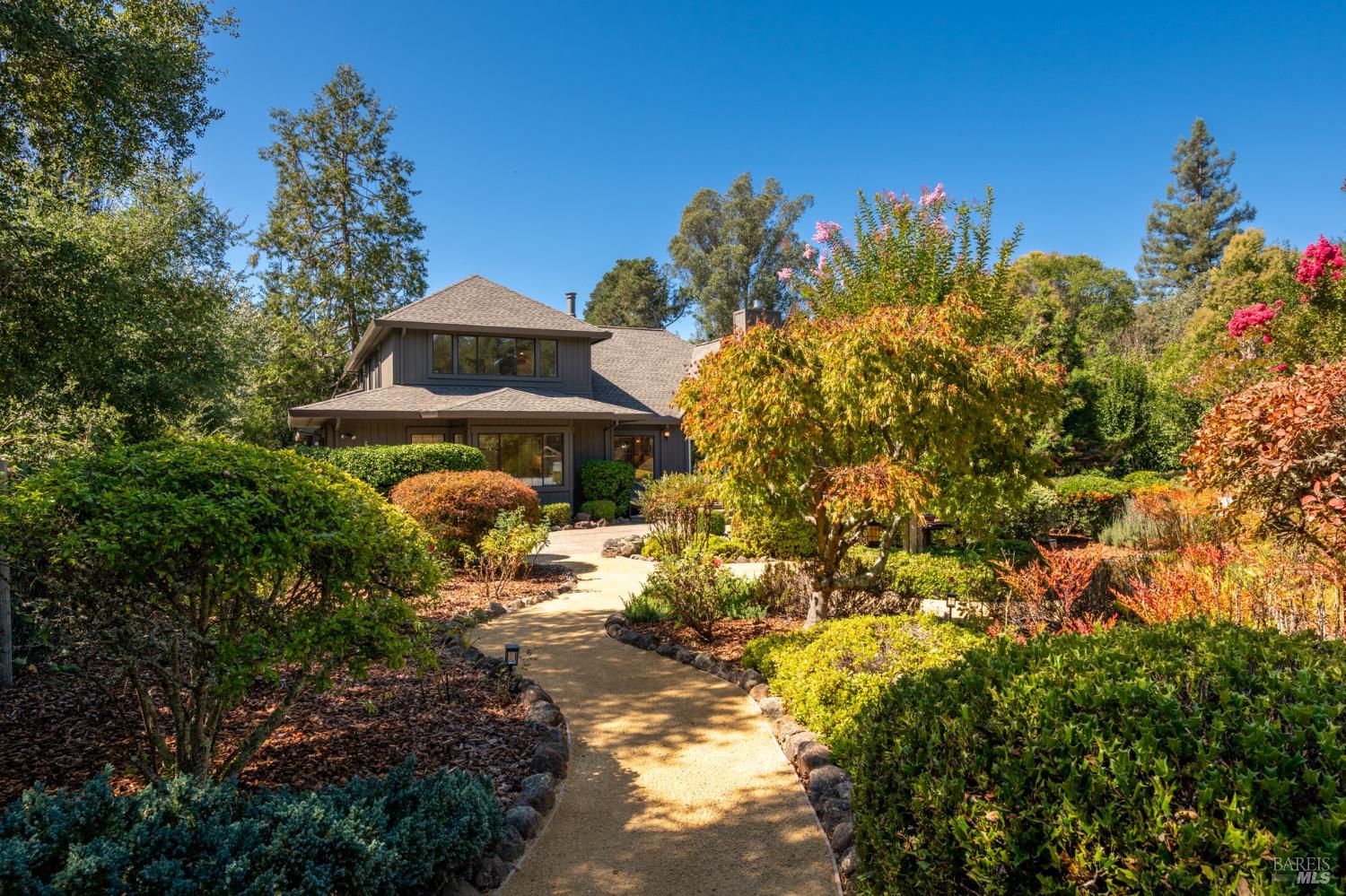 1497 Hurlbut Lane Sebastopol CA 95472
