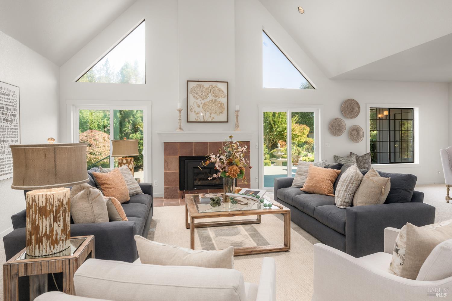 1497 Hurlbut Lane Sebastopol CA 95472