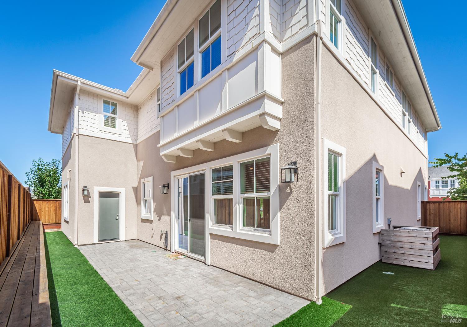 1908 Pico Street Petaluma CA 94952