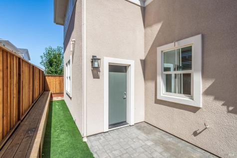 1908 Pico Street Petaluma CA 94952