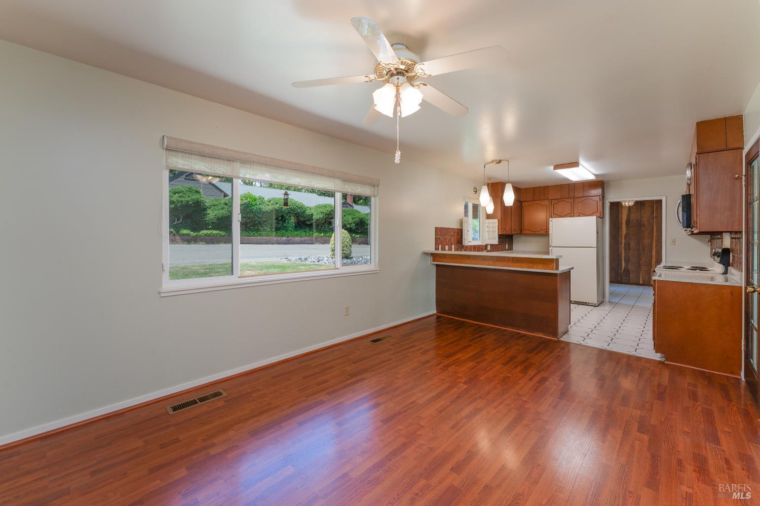 30 Highland Court Ukiah CA 95482