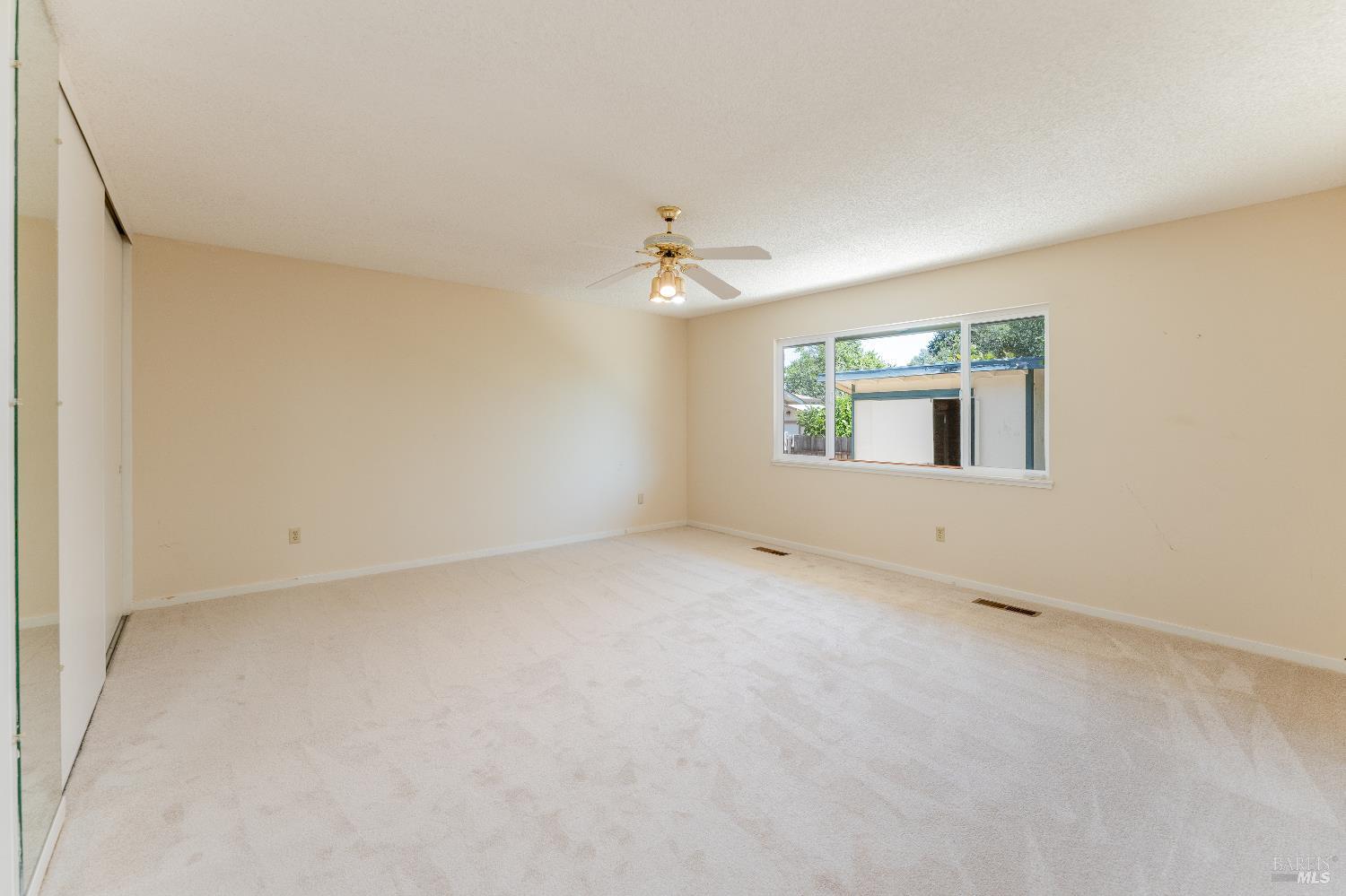 30 Highland Court Ukiah CA 95482