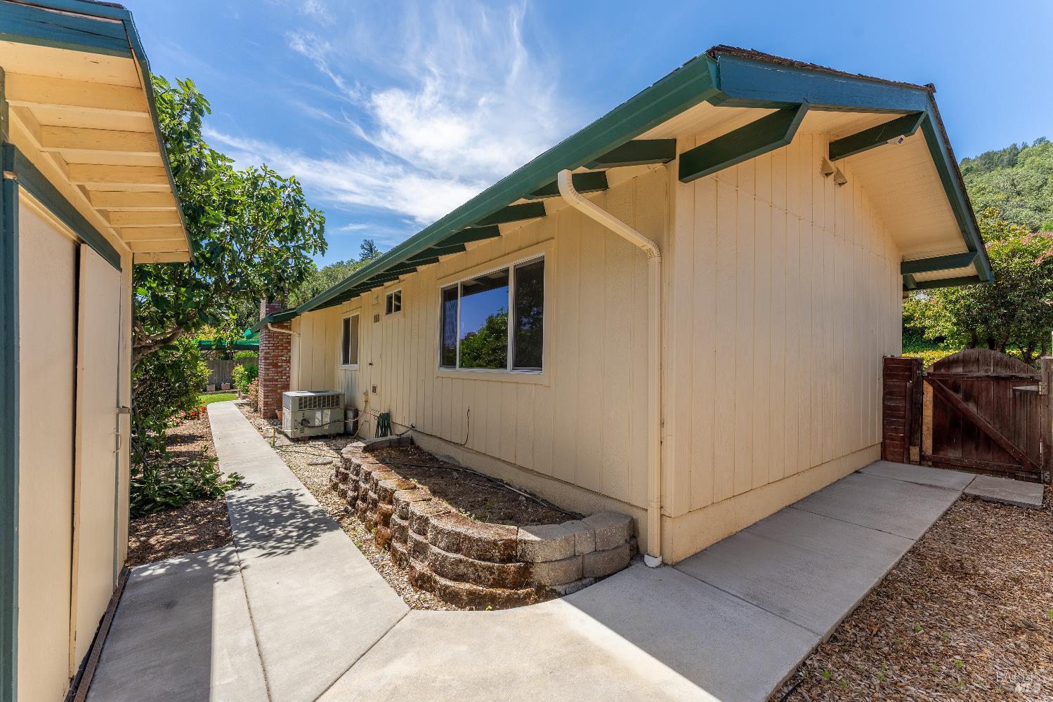 30 Highland Court Ukiah CA 95482