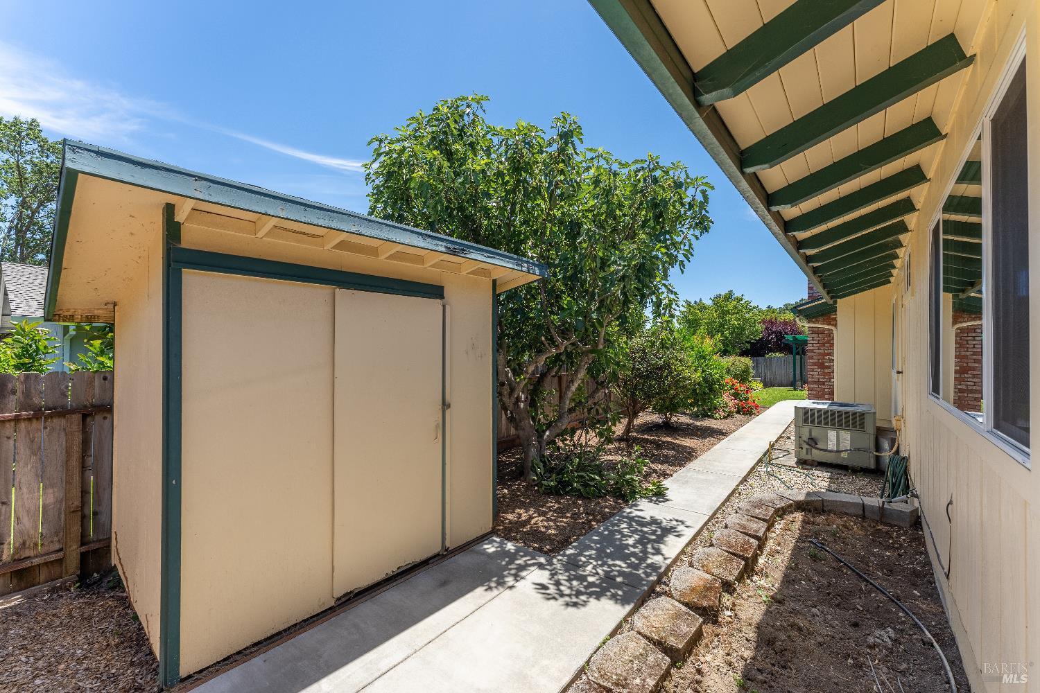 30 Highland Court Ukiah CA 95482