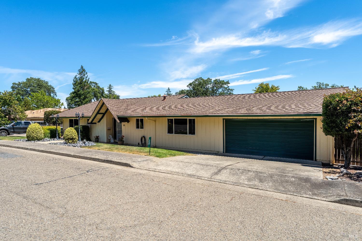 30 Highland Court Ukiah CA 95482