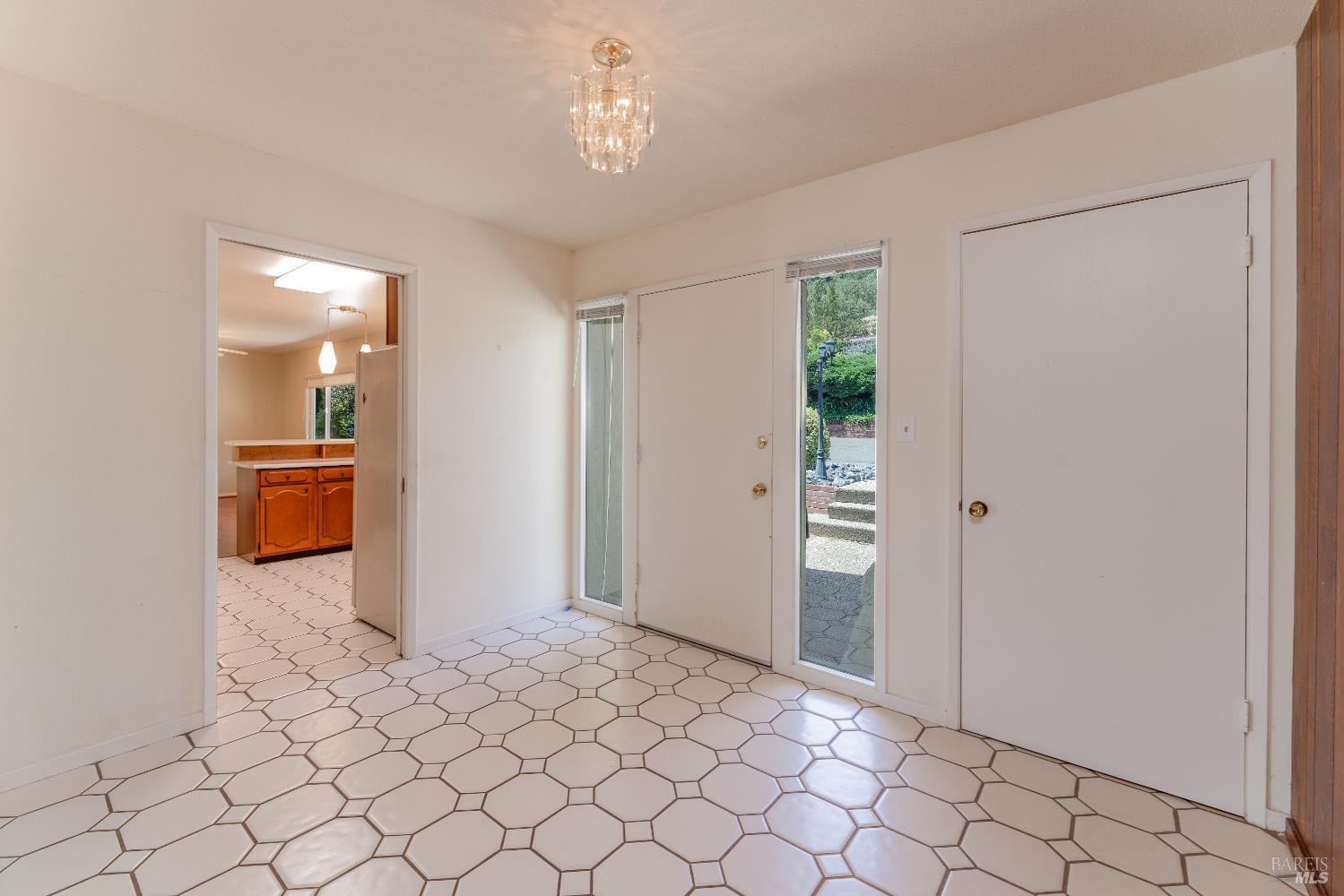 30 Highland Court Ukiah CA 95482