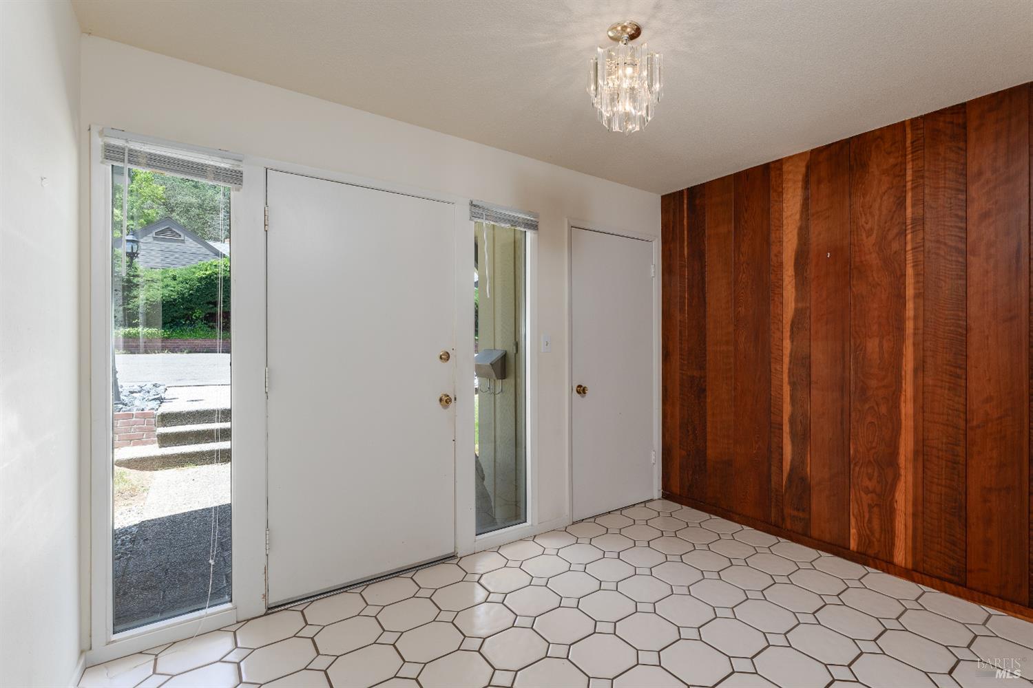30 Highland Court Ukiah CA 95482