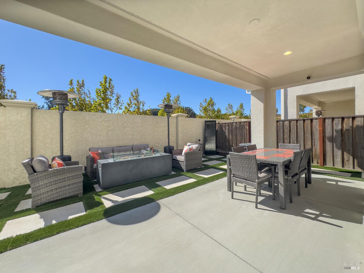 5305 Gather Way Fairfield CA 94534