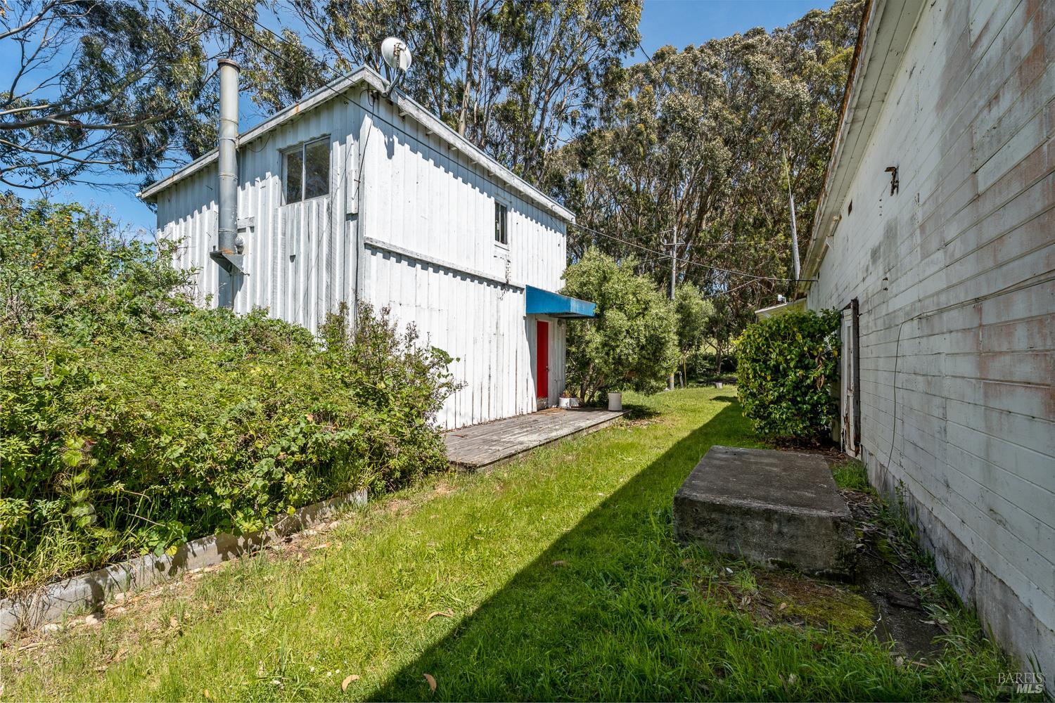 43700 Creamery Lane Manchester CA 95459