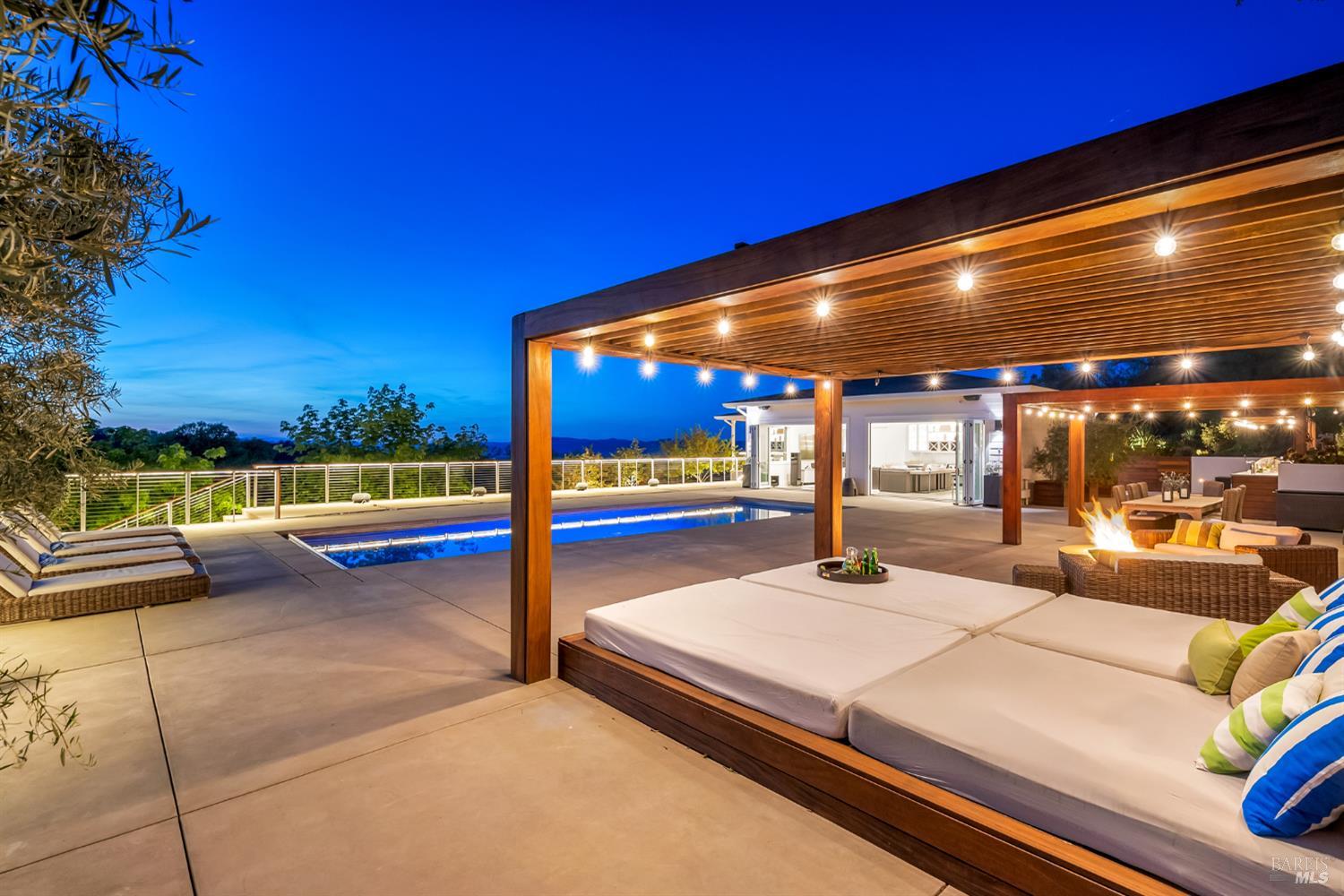 90 Longhorn Ridge Drive Napa CA 94558