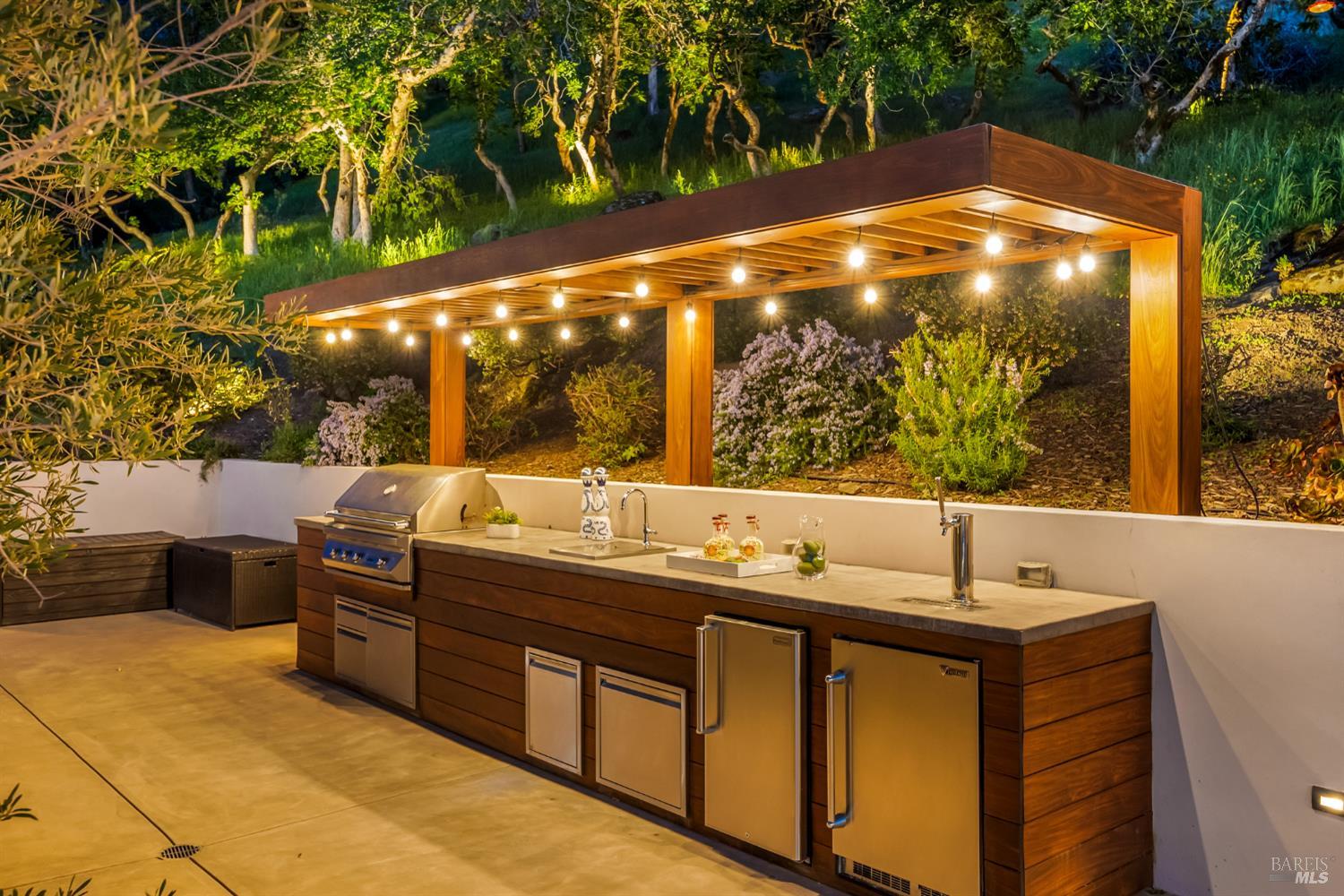 90 Longhorn Ridge Drive Napa CA 94558