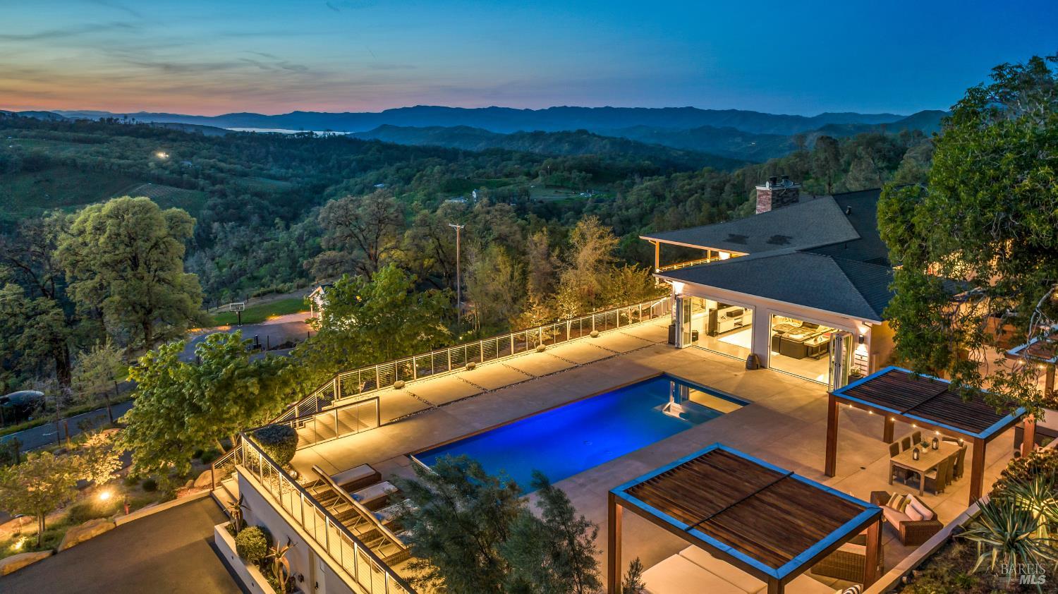 90 Longhorn Ridge Drive Napa CA 94558