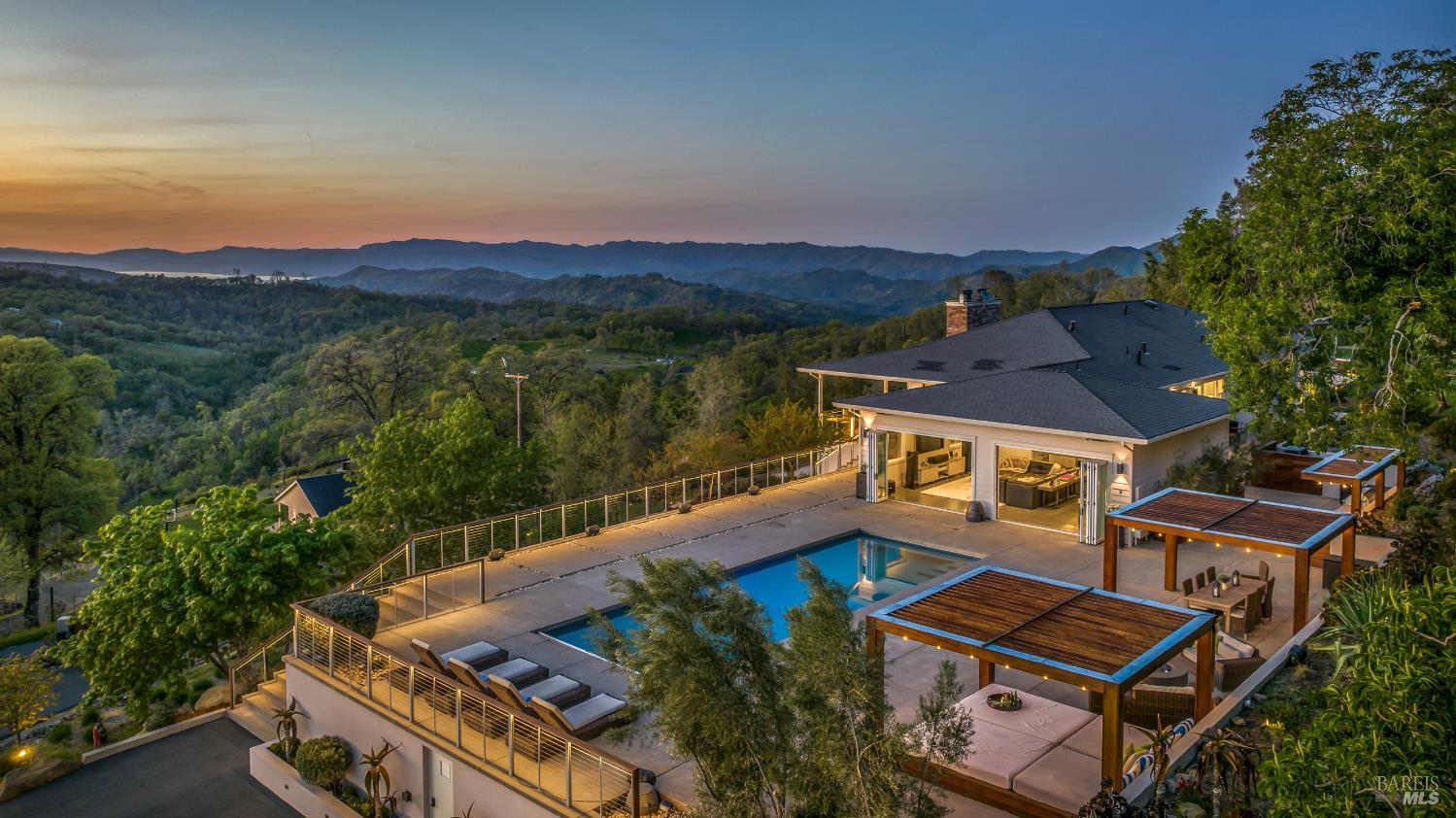 90 Longhorn Ridge Drive Napa CA 94558