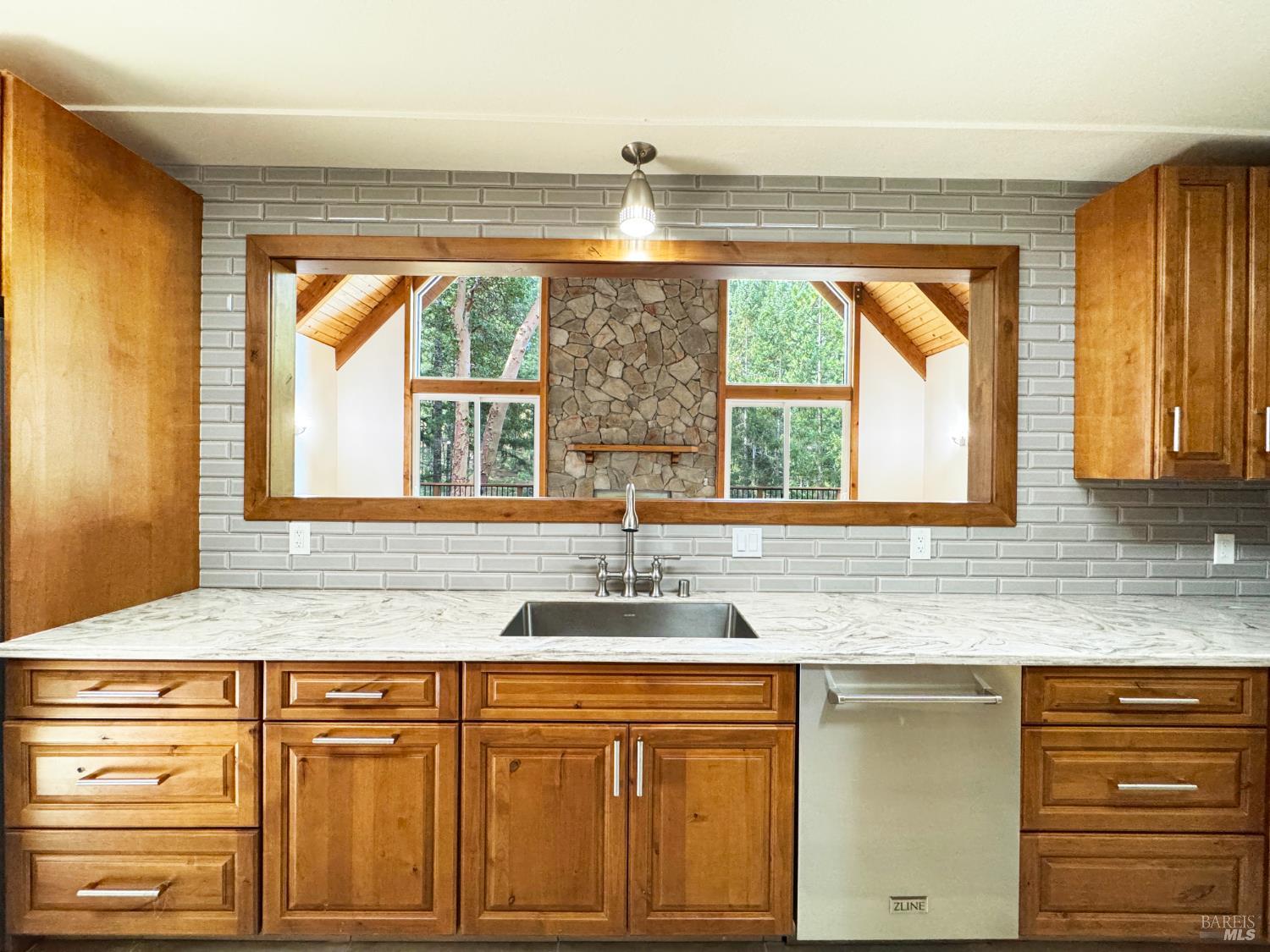 4101 Chinquapin Drive Willits CA 95490