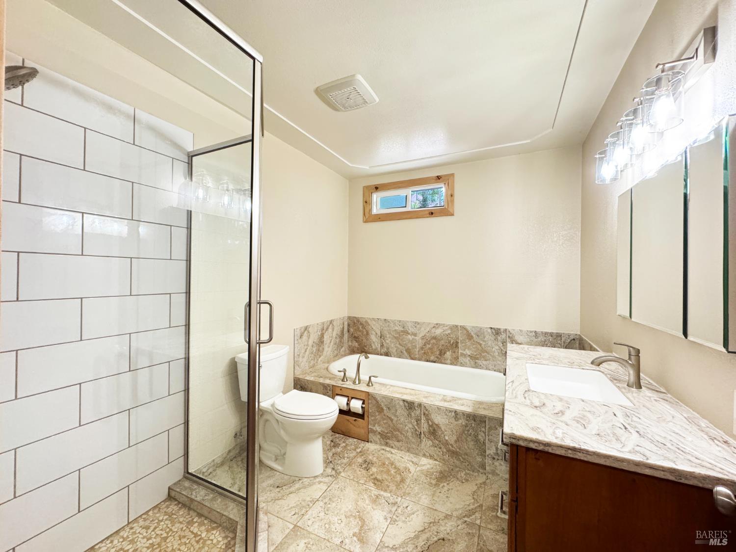 4101 Chinquapin Drive Willits CA 95490